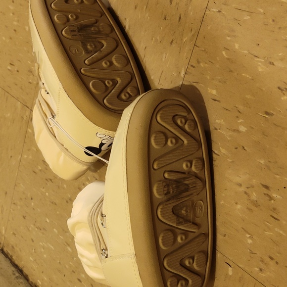 Disney Mickey & Minnie Mouse Booties size 7 - Picture 3 of 8